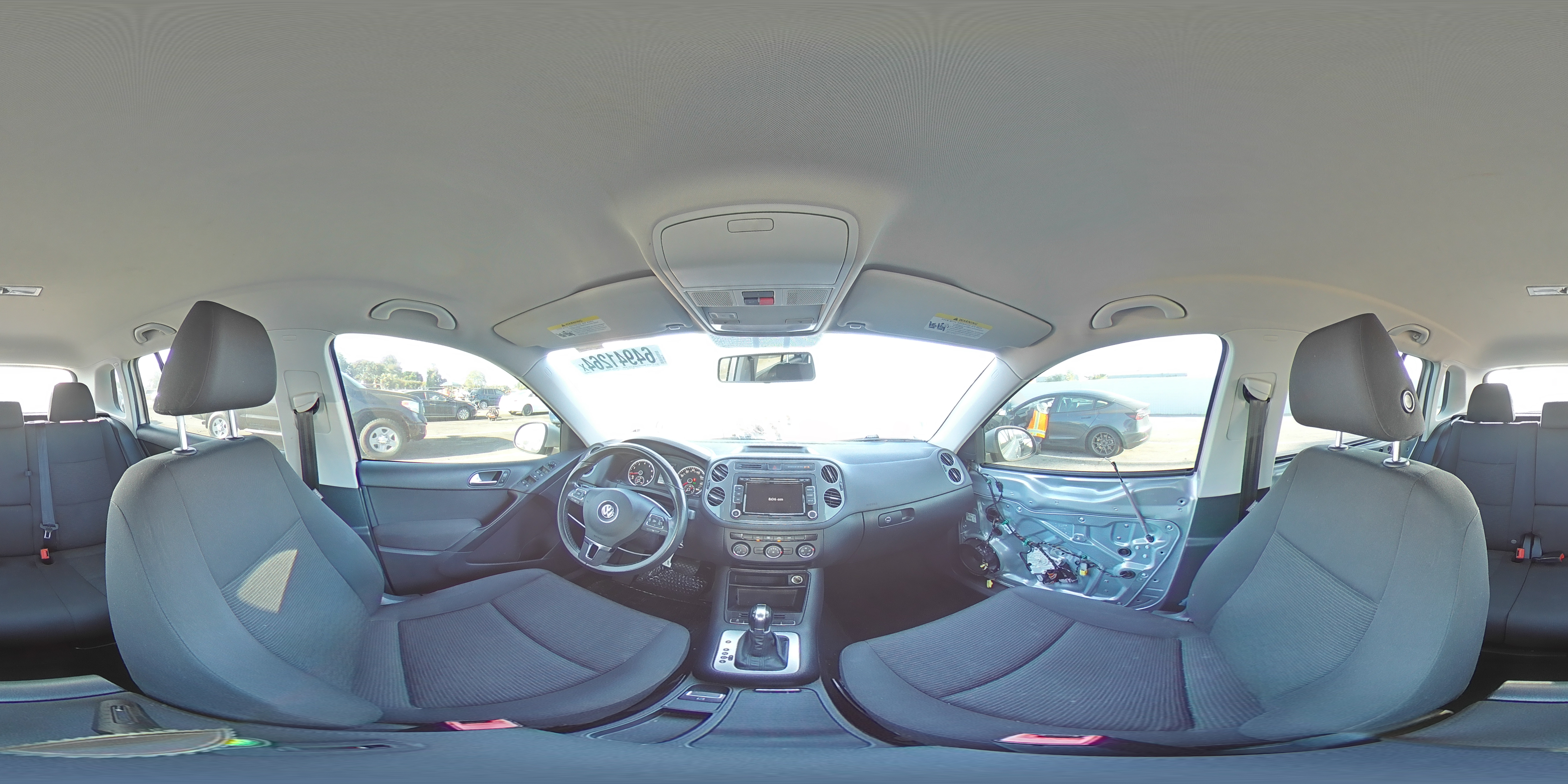 2015 Volkswagen Tiguan S VIN: WVGAV7AX5FW572001 Lot: 64941264