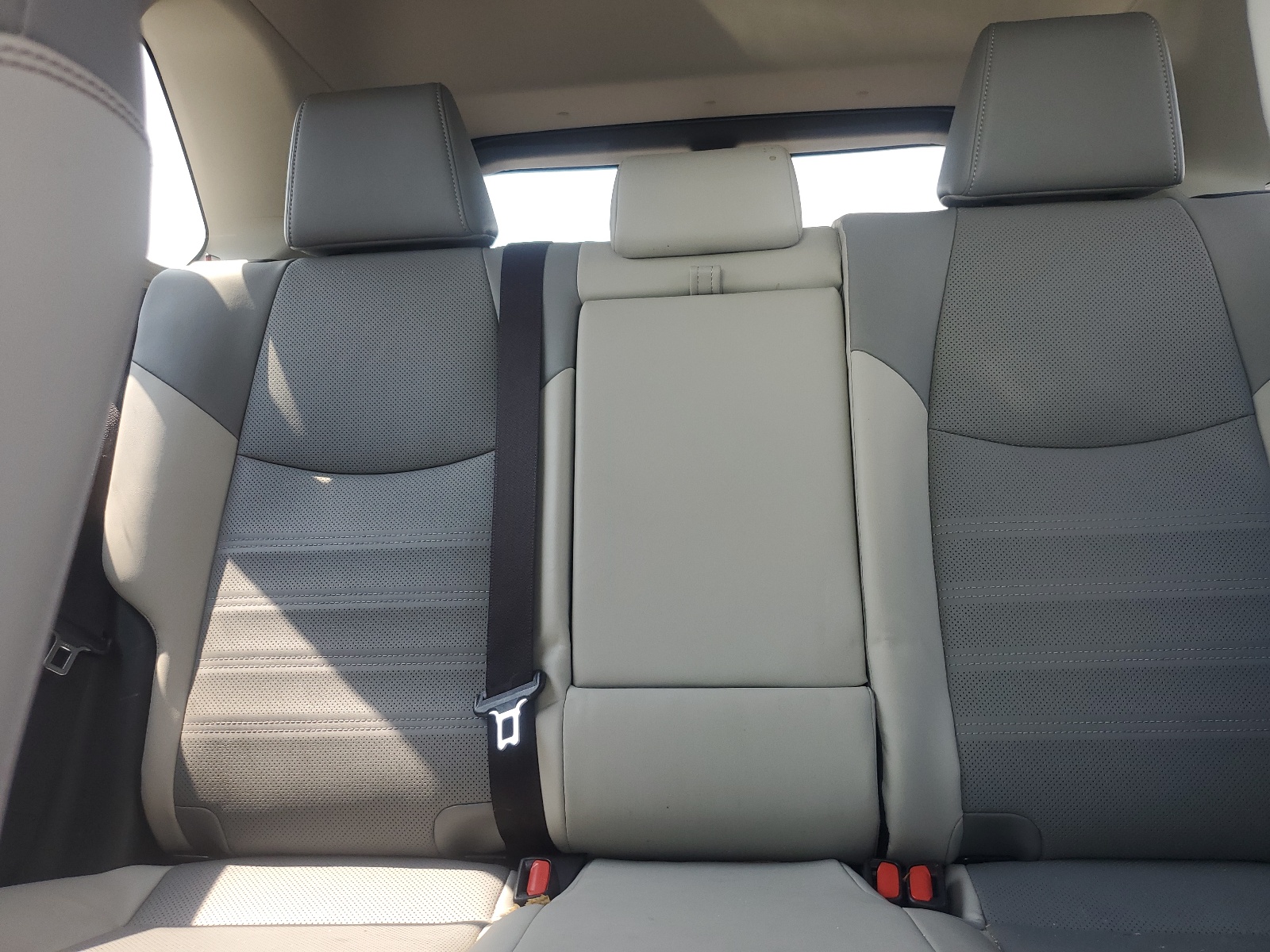 JTMN1RFV4LD068714 2020 Toyota Rav4 Limited