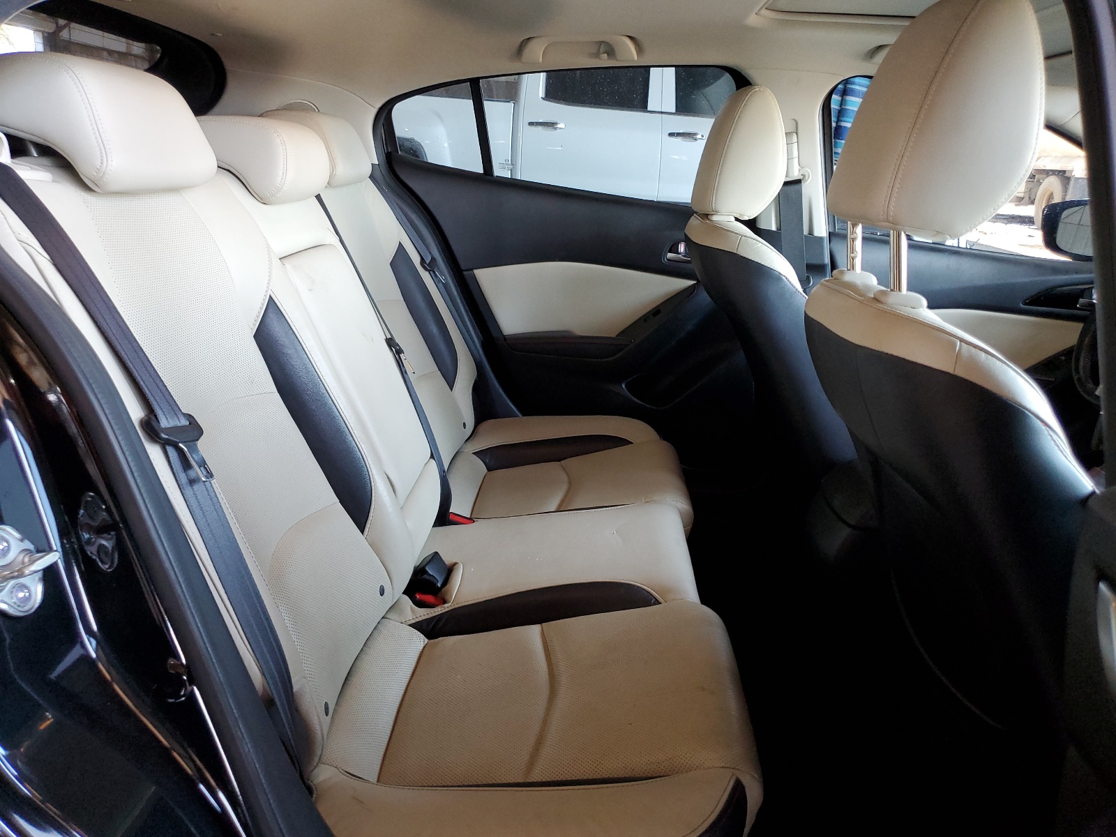 JM1BM1M36E1115906 2014 Mazda 3 Grand Touring