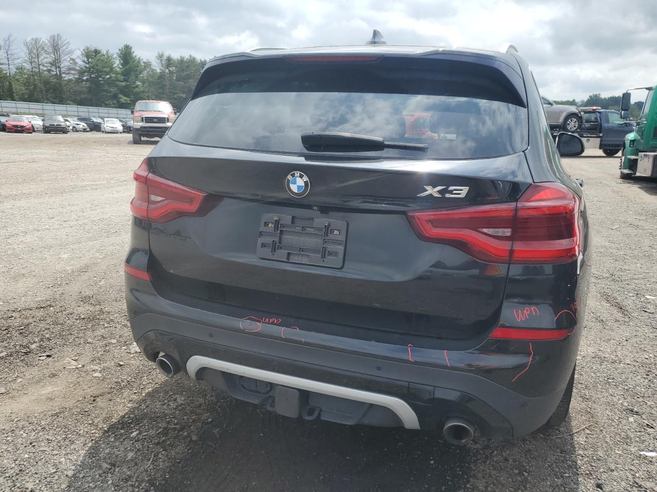 VIN 5UXTR9C5XJLD60232 2018 BMW X3 no.6