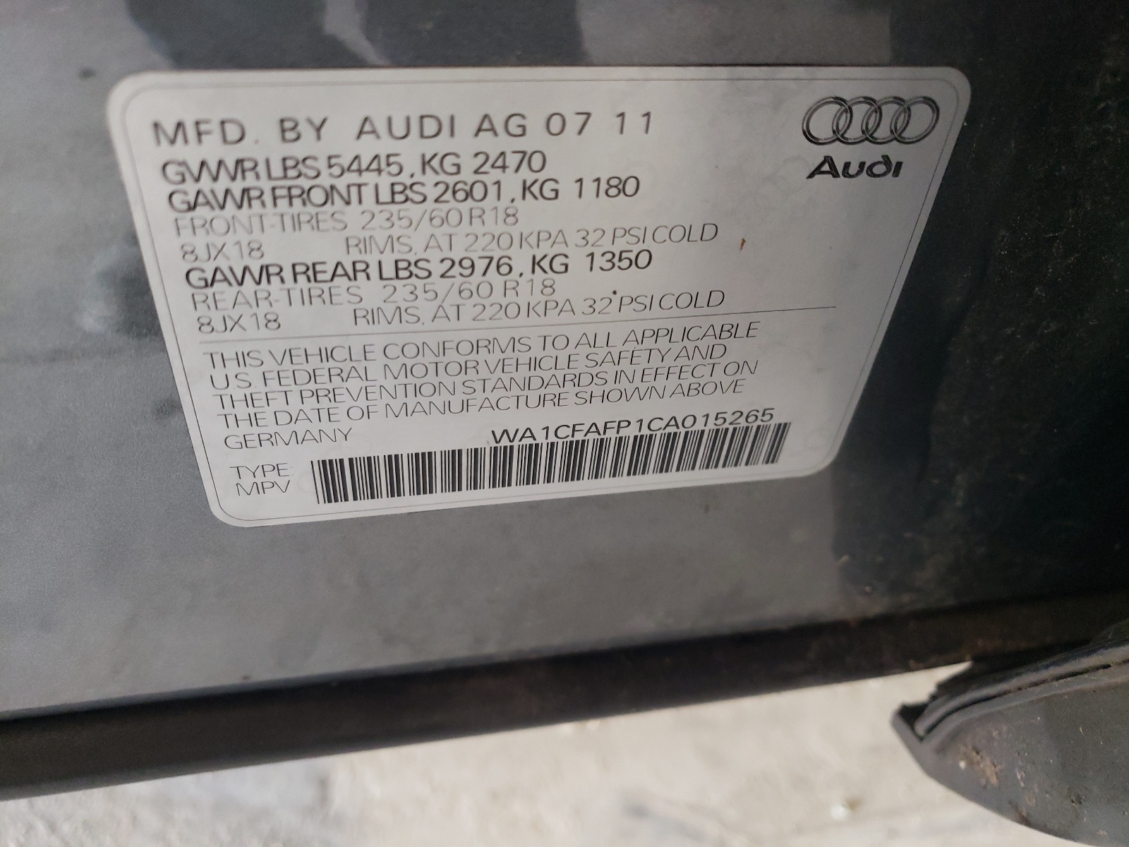 WA1CFAFP1CA015265 2012 Audi Q5 Premium