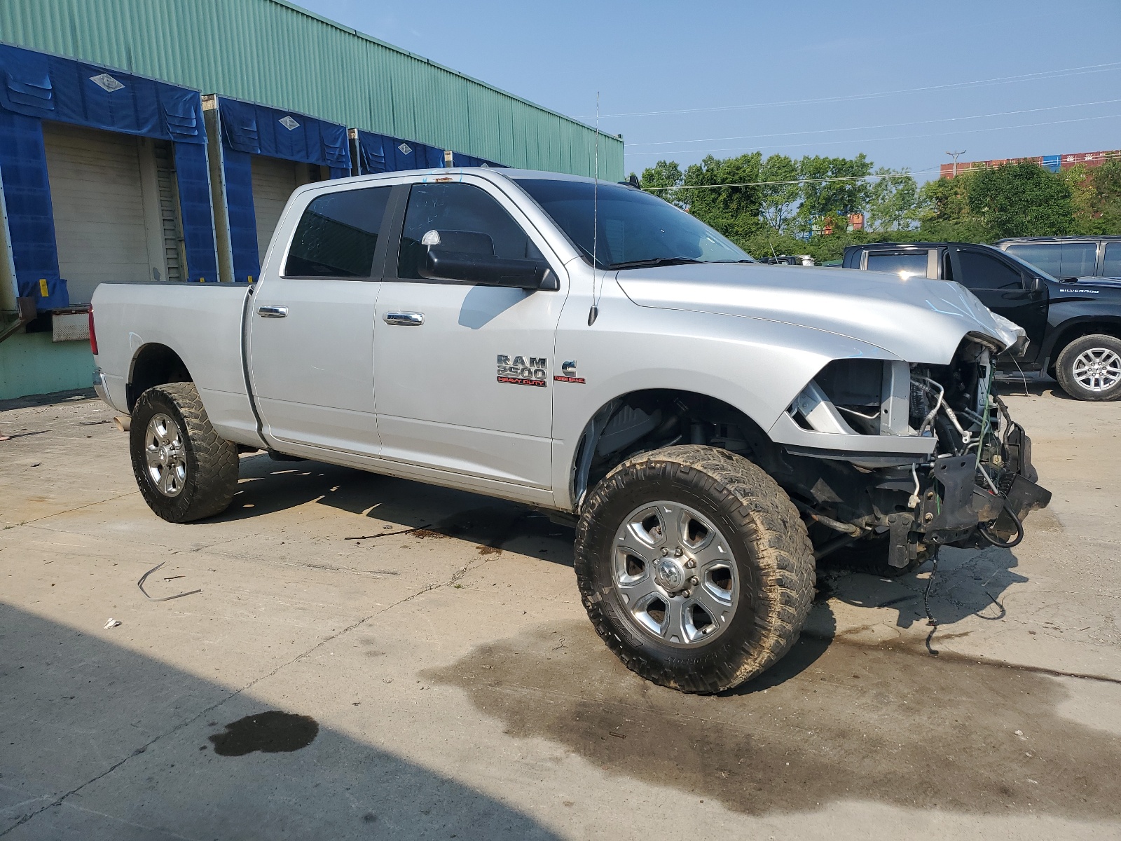 2017 Ram 2500 Slt vin: 3C6UR5DLXHG664183