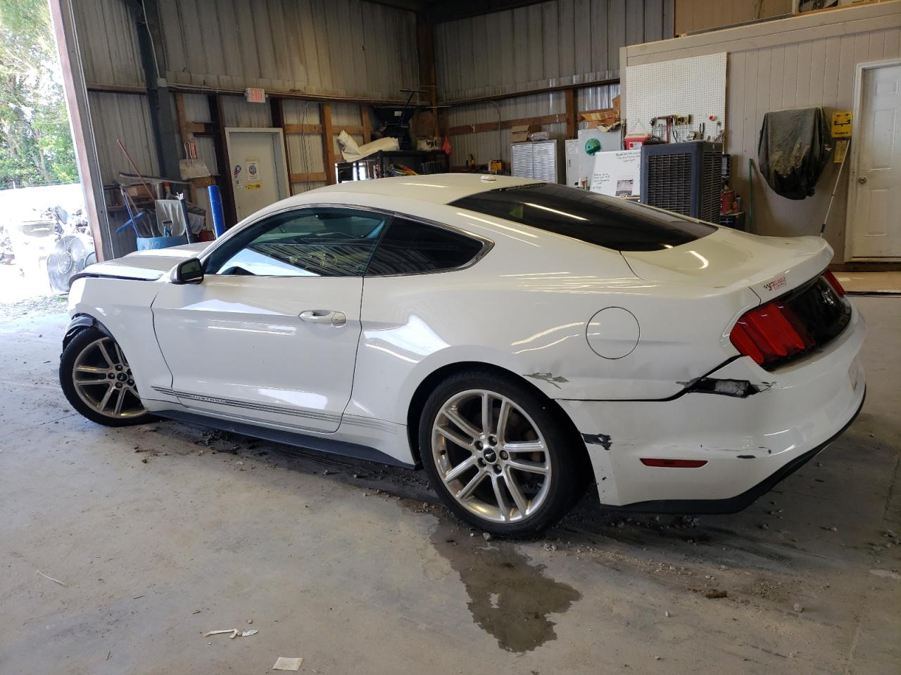 1FA6P8TH9H5277367 2017 FORD MUSTANG - Image 2