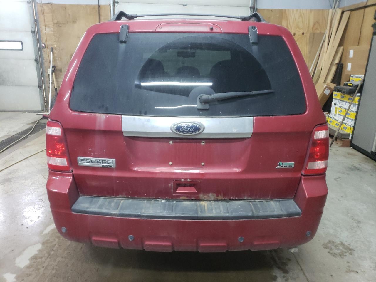 2010 Ford Escape Limited VIN: 1FMCU9EG5AKC80639 Lot: 64110424