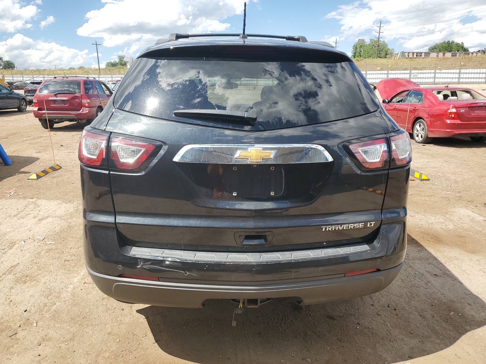 1GNKRGKD7FJ146039 2015 Chevrolet Traverse Lt