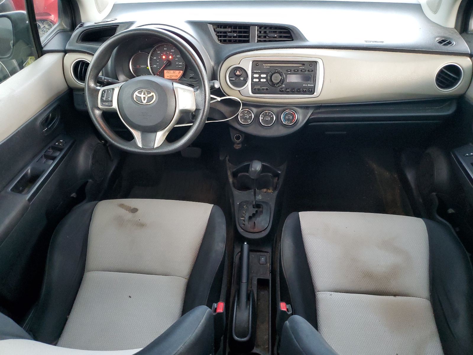 JTDKTUD3XCD521865 2012 Toyota Yaris