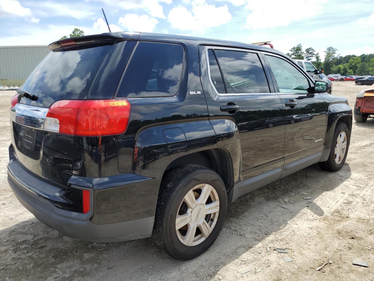 2016 GMC Terrain - Image 3
