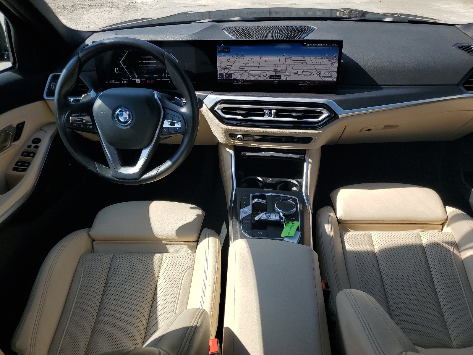 3MW39FF08P8C90076 2023 BMW 330E