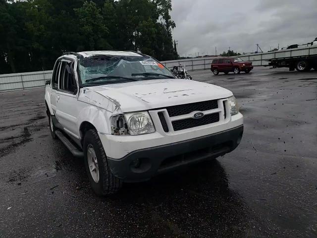 2005 Ford Explorer Sport Trac VIN: 1FMZU67K05UB81831 Lot: 64670134