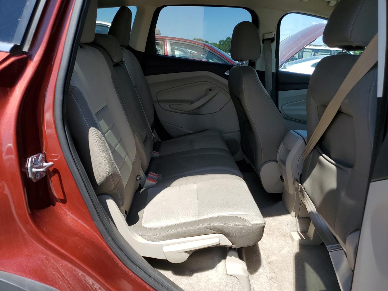 2015 Ford Escape Se VIN: 1FMCU9GX9FUA23220 Lot: 61325114