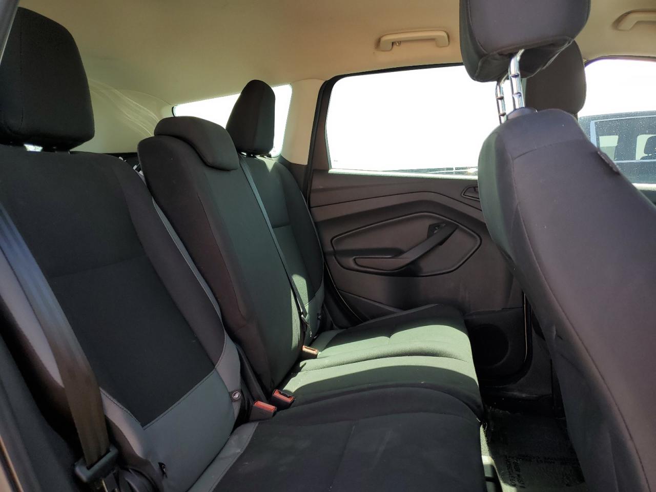 2015 Ford Escape S VIN: 1FMCU0F78FUA41821 Lot: 61834844