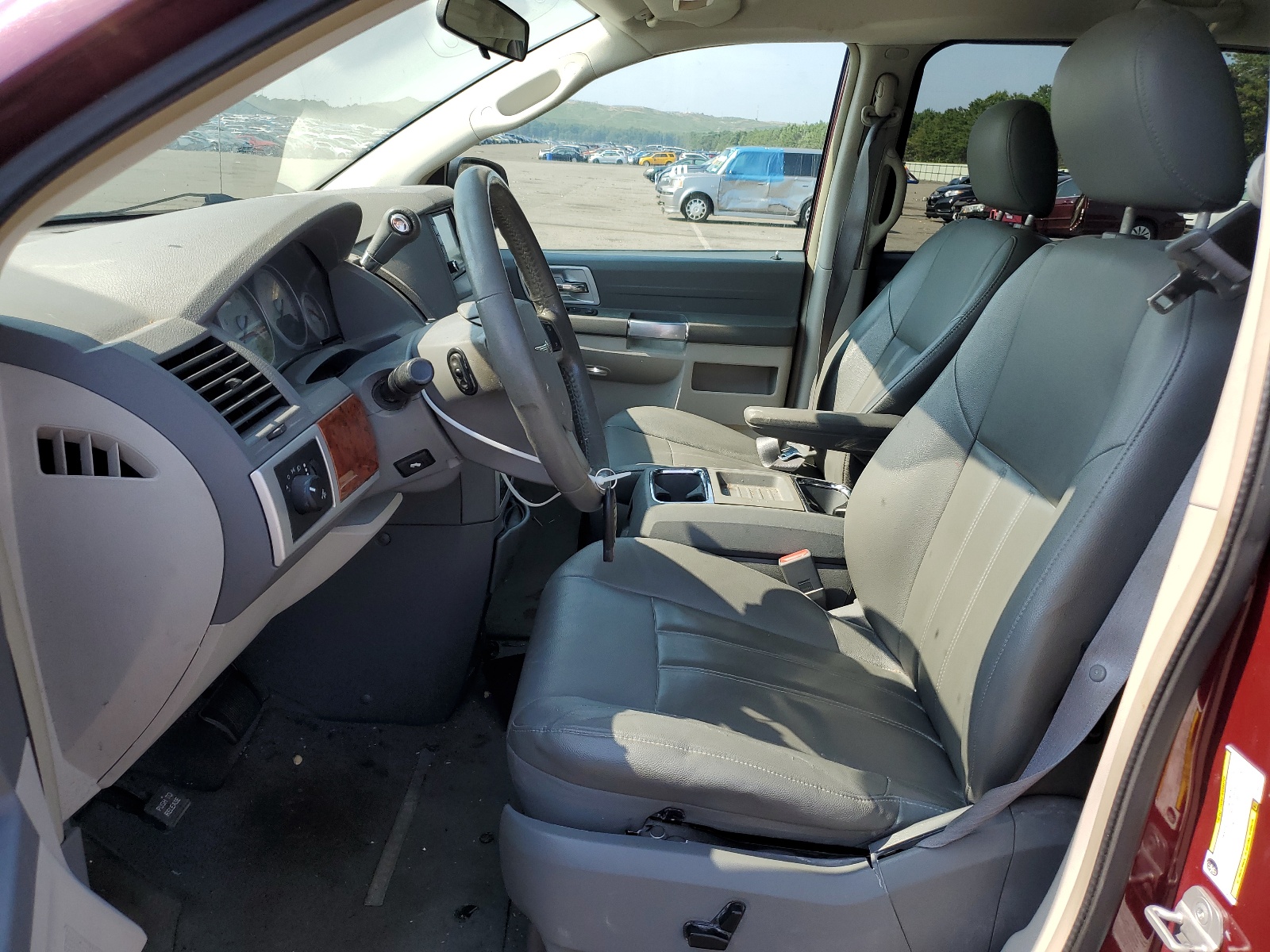 2A8HR54P88R735719 2008 Chrysler Town & Country Touring