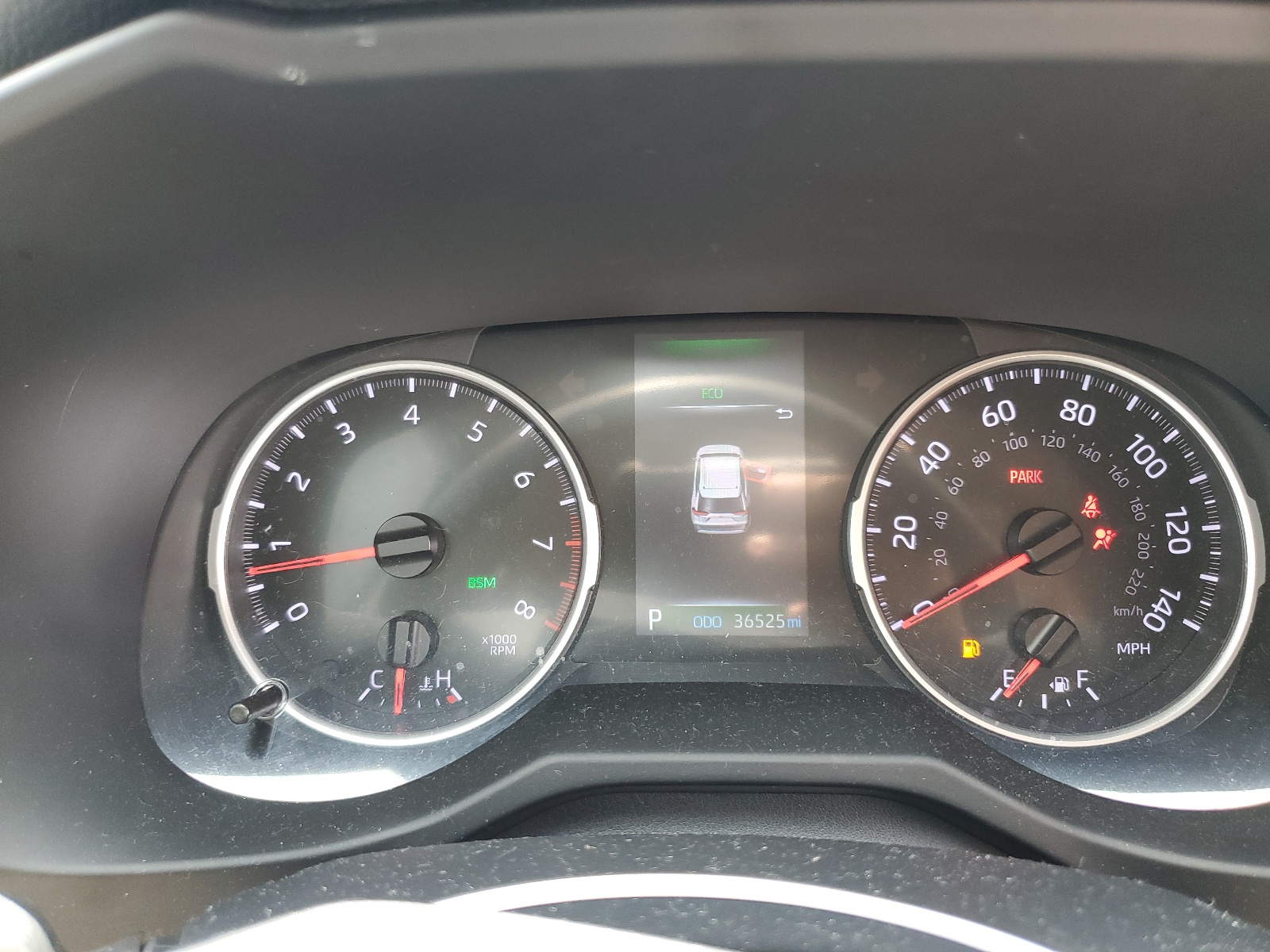 2T3W1RFV1NC185596 2022 Toyota Rav4 Xle