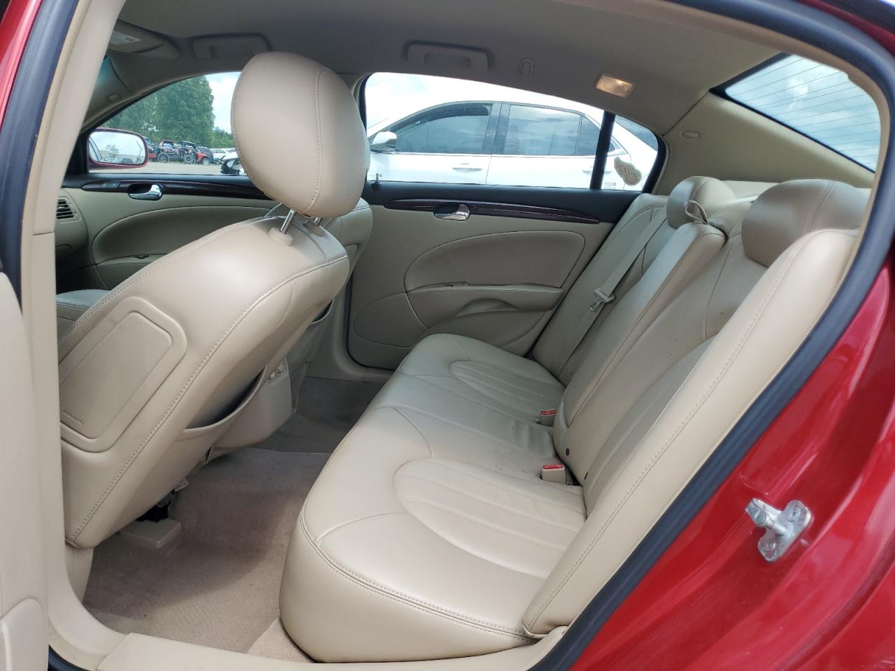 2009 Buick Lucerne - Image 11