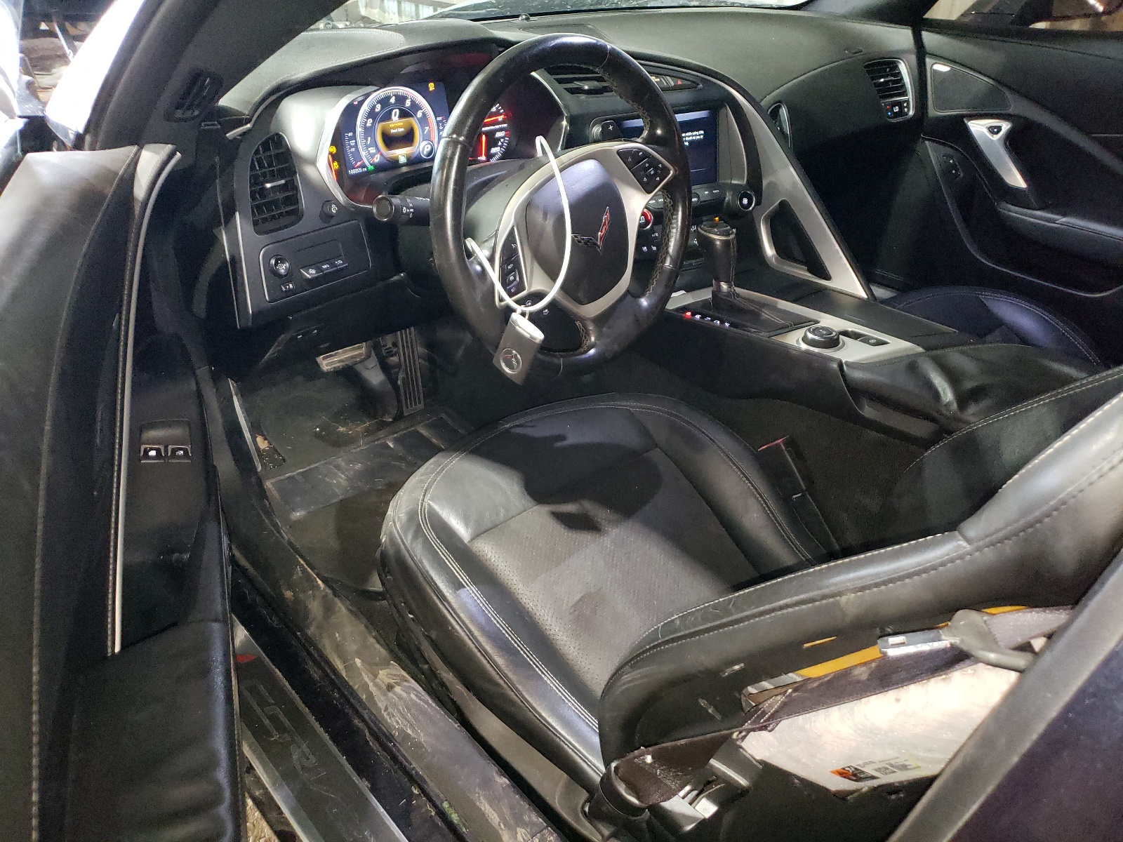 1G1YD2D74F5113612 2015 Chevrolet Corvette Stingray 2Lt