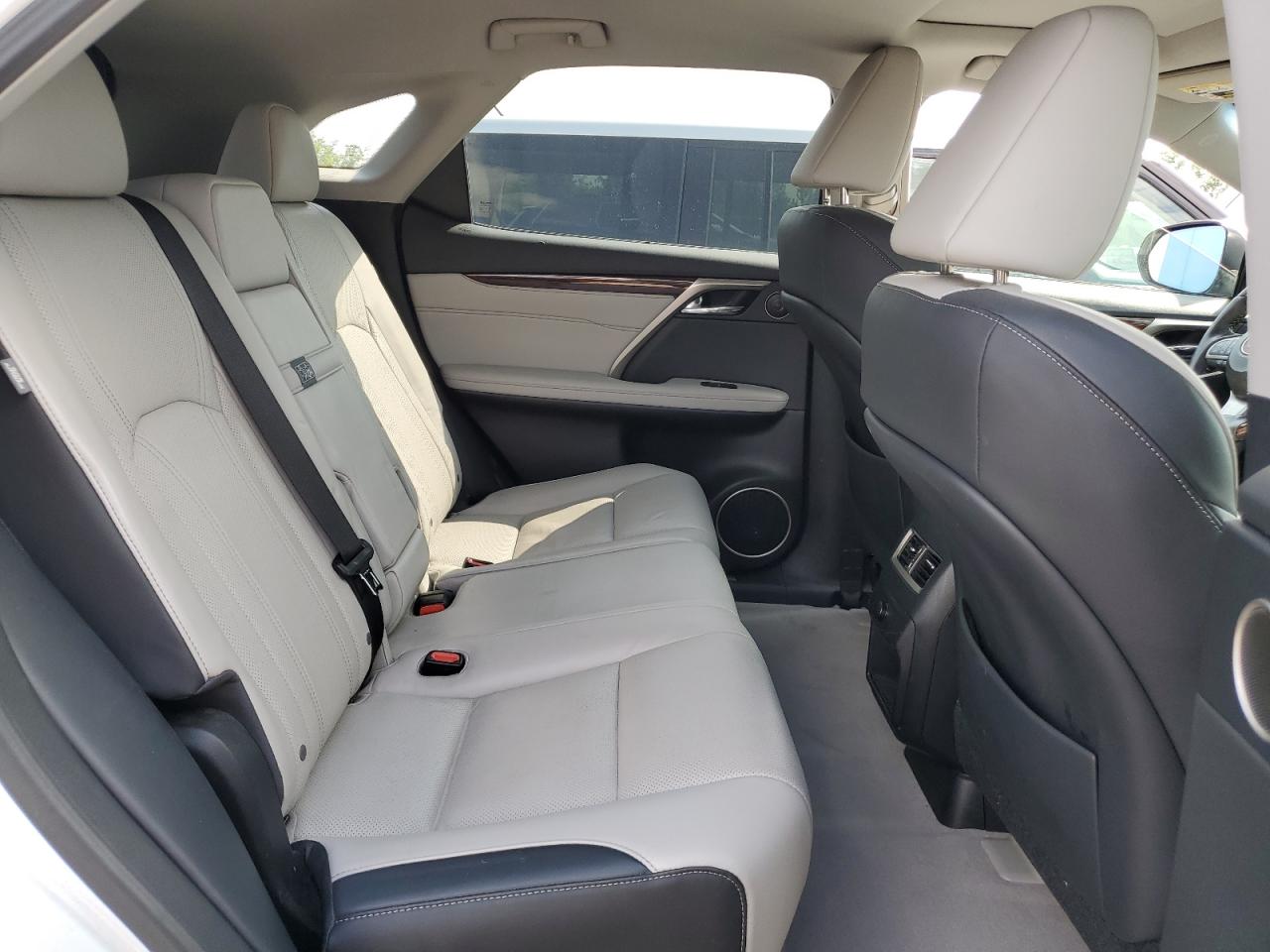 2017 Lexus Rx 350 Base VIN: 2T2BZMCA3HC122102 Lot: 63310214