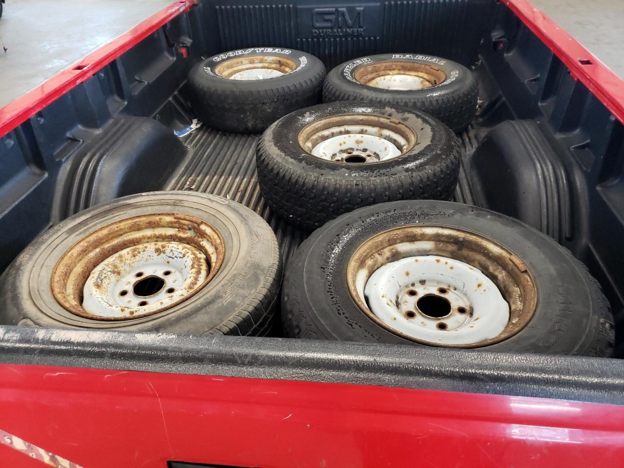 1997 Chevrolet Gmt-400 C1500 VIN: 1GCEC14W8VZ187007 Lot: 64586454