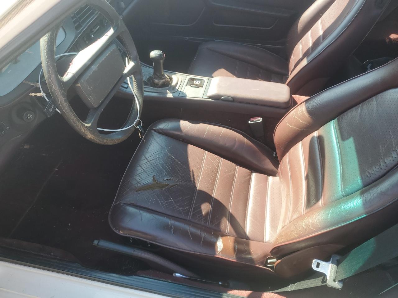 1986 Porsche 944 VIN: WP0AA0945GN456211 Lot: 64153504