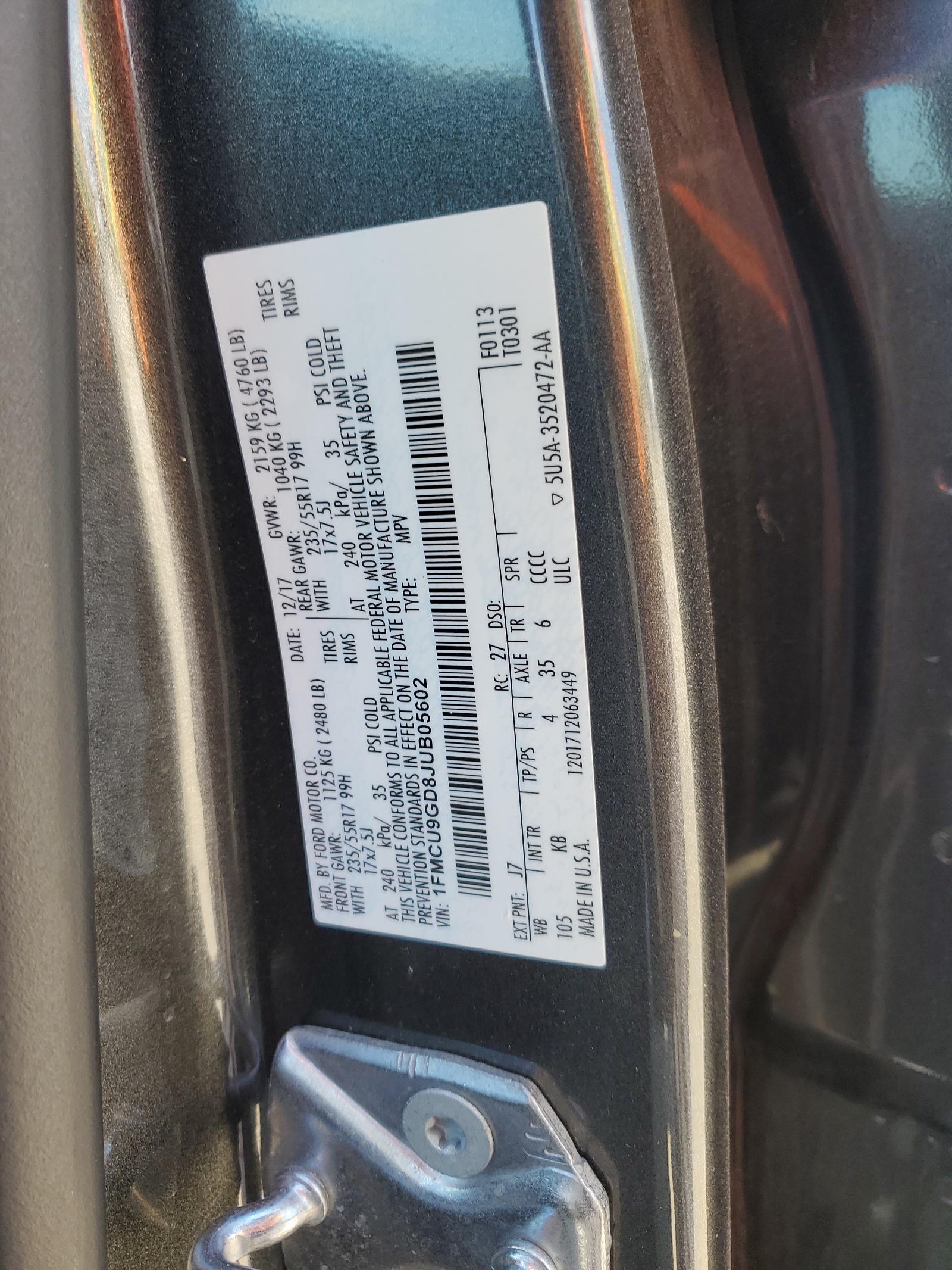 1FMCU9GD8JUB05602 2018 Ford Escape Se