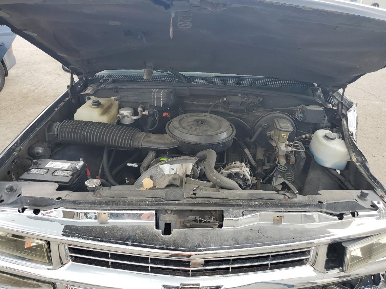 1988 Chevrolet Gmt-400 C1500 VIN: 1GCDC14H5JZ230290 Lot: 64423374