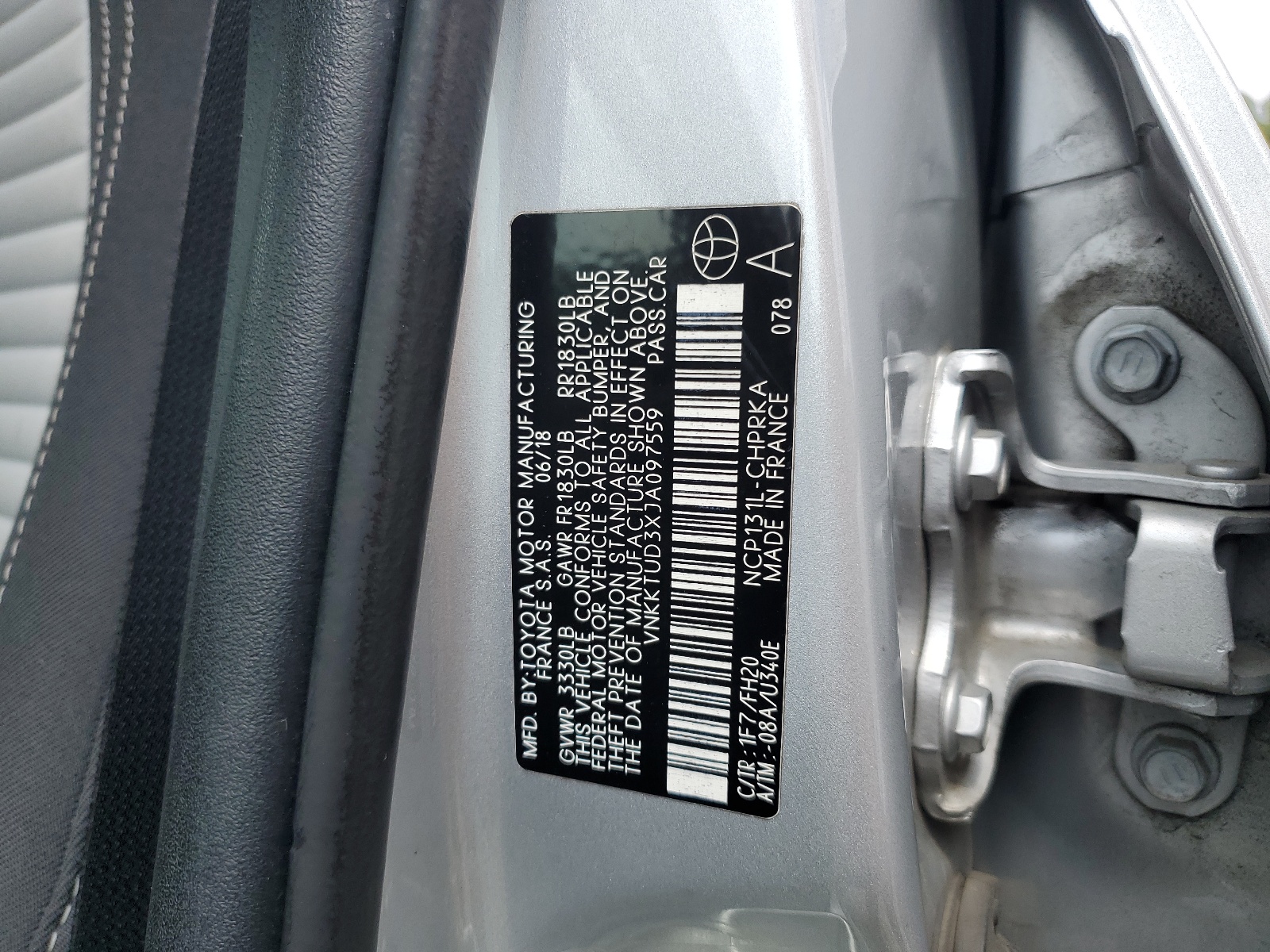 VNKKTUD3XJA097559 2018 Toyota Yaris L