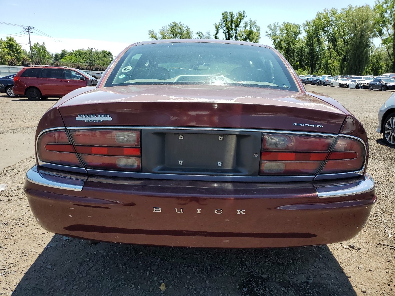 1G4CU5218V4652347 1997 Buick Park Avenue Ultra