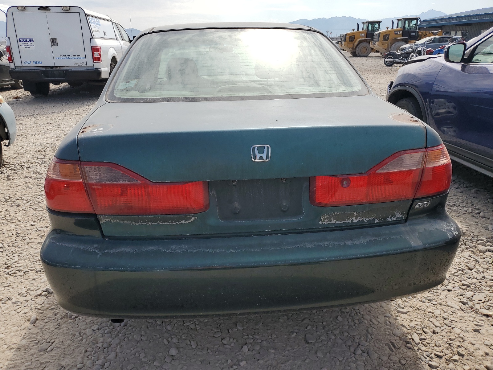 1HGCG165XXA009649 1999 Honda Accord Ex