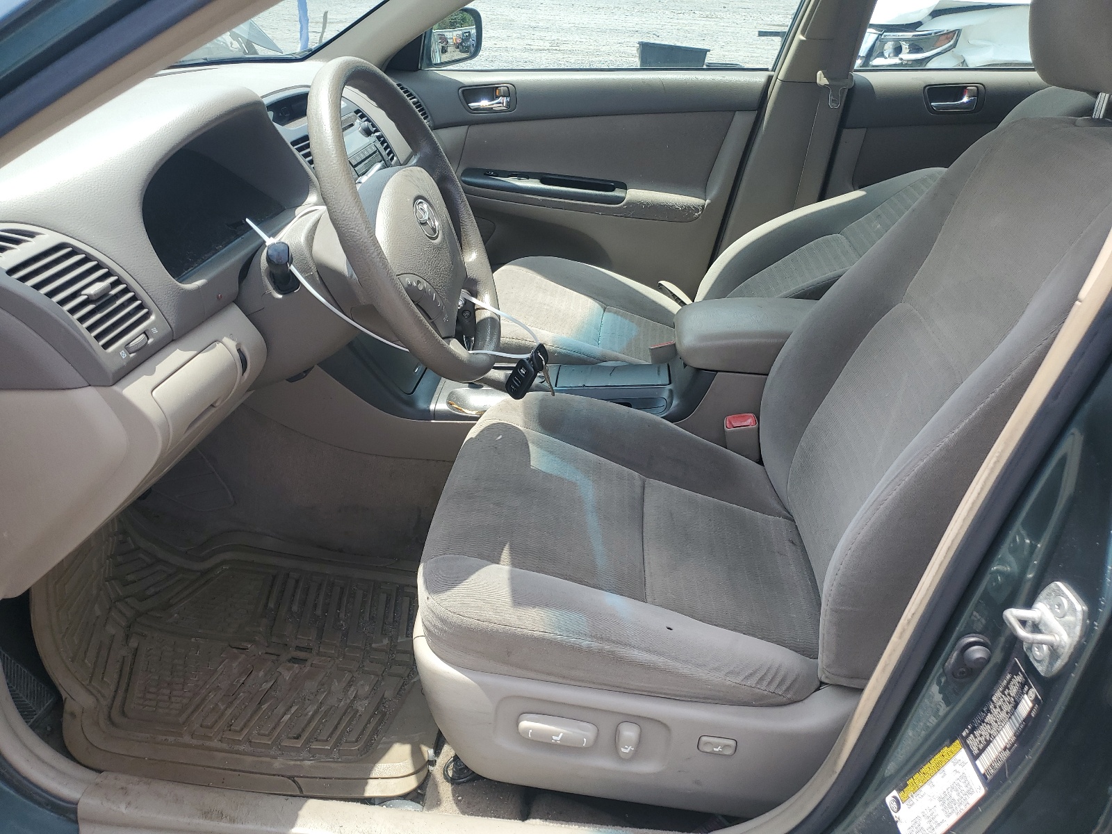 4T1BE32K85U078466 2005 Toyota Camry Le