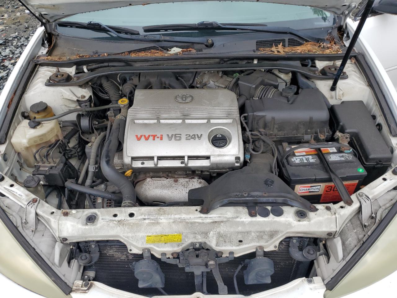 2004 Toyota Camry Le VIN: 4T1BF30KX4U071856 Lot: 64324114