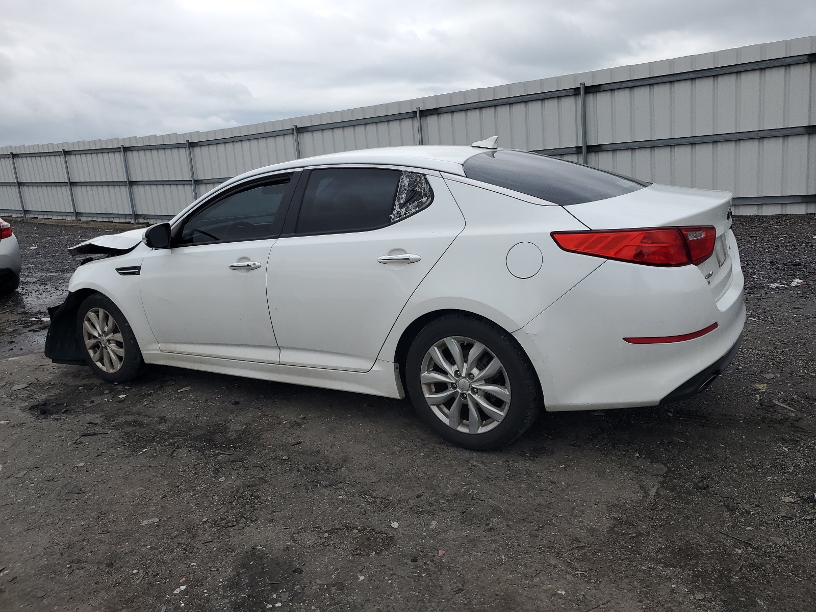 2015 Kia Optima Lx vin: 5XXGM4A7XFG506190