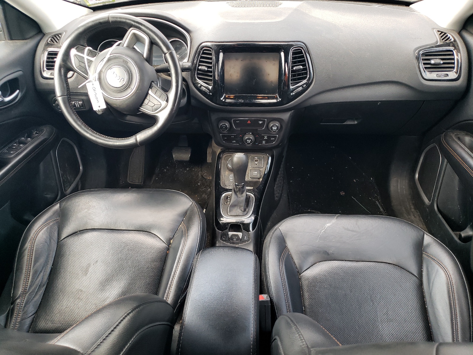 3C4NJDCB8KT806469 2019 Jeep Compass Limited