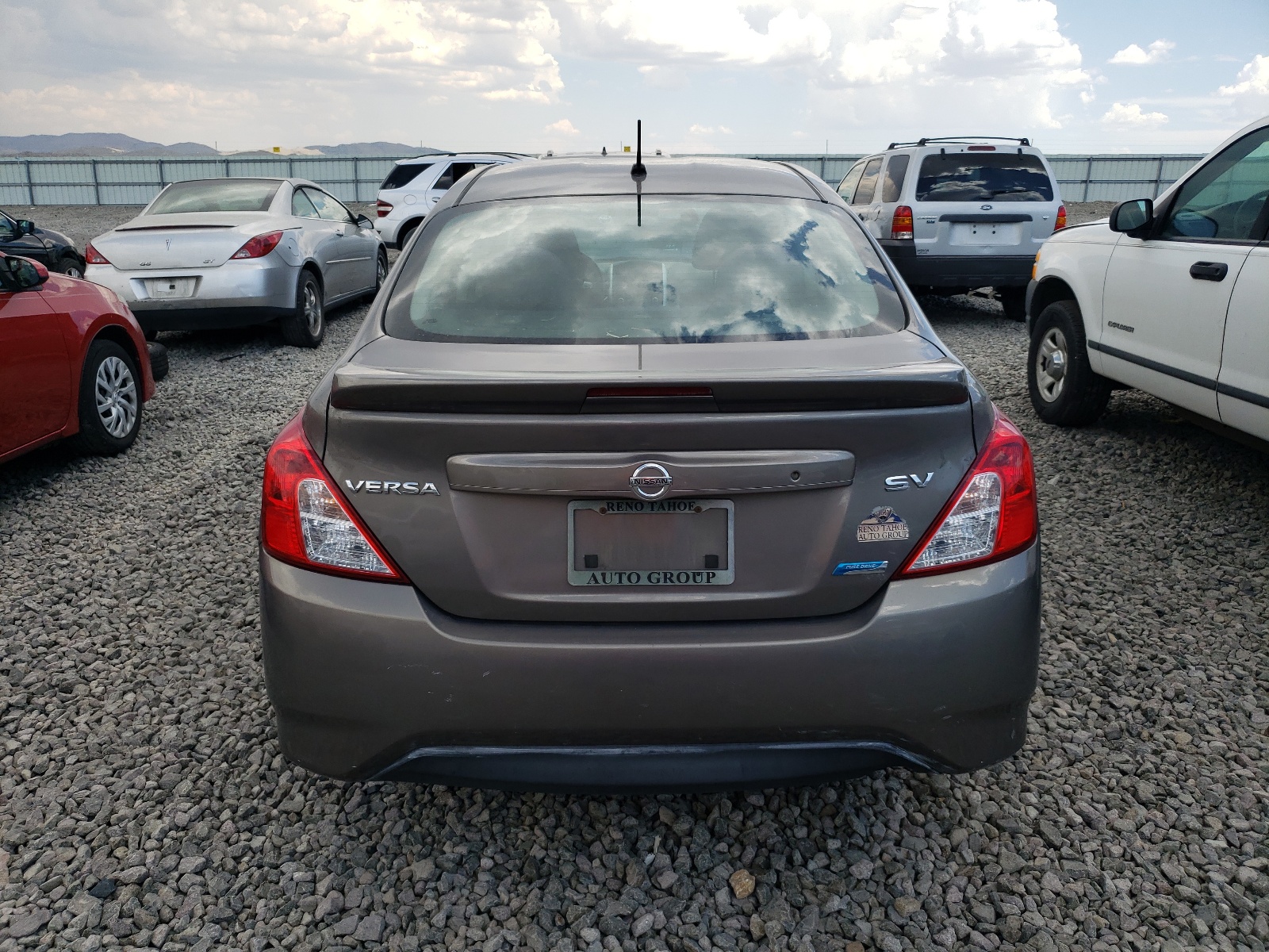 3N1CN7AP0GL808335 2016 Nissan Versa S