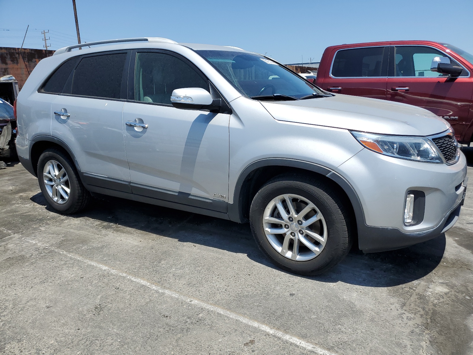 2015 Kia Sorento Lx vin: 5XYKTCA66FG585187