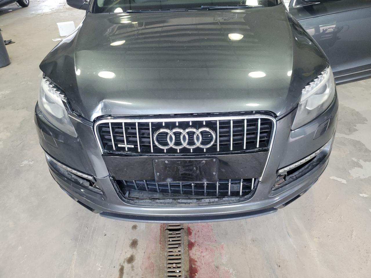 WA1LMAFE1ED004465 2014 Audi Q7 Premium Plus