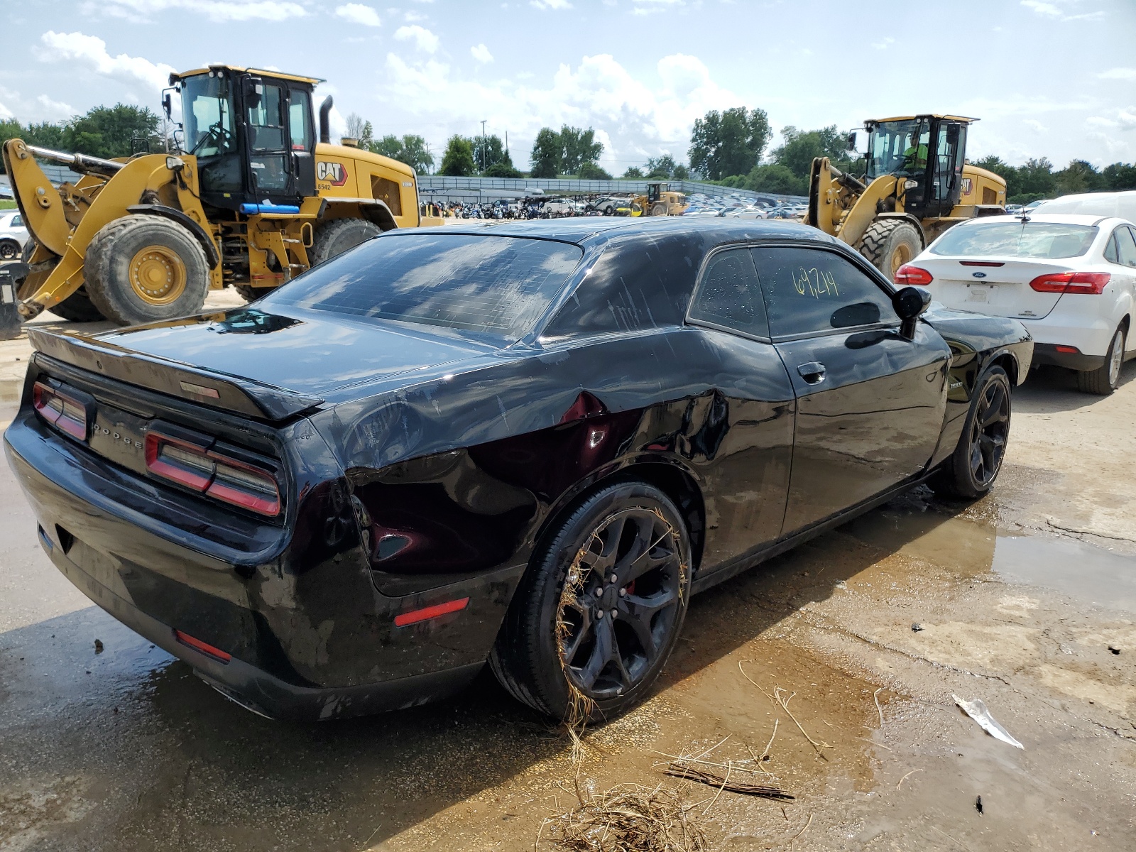 2C3CDZBT8FH924465 2015 Dodge Challenger Sxt Plus