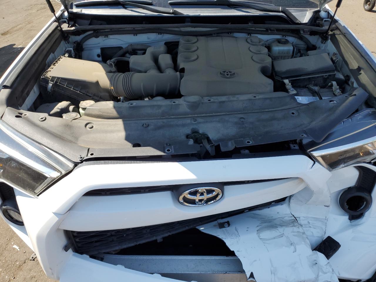 2018 Toyota 4Runner Sr5/Sr5 Premium VIN: JTEBU5JR9J5501900 Lot: 63125464