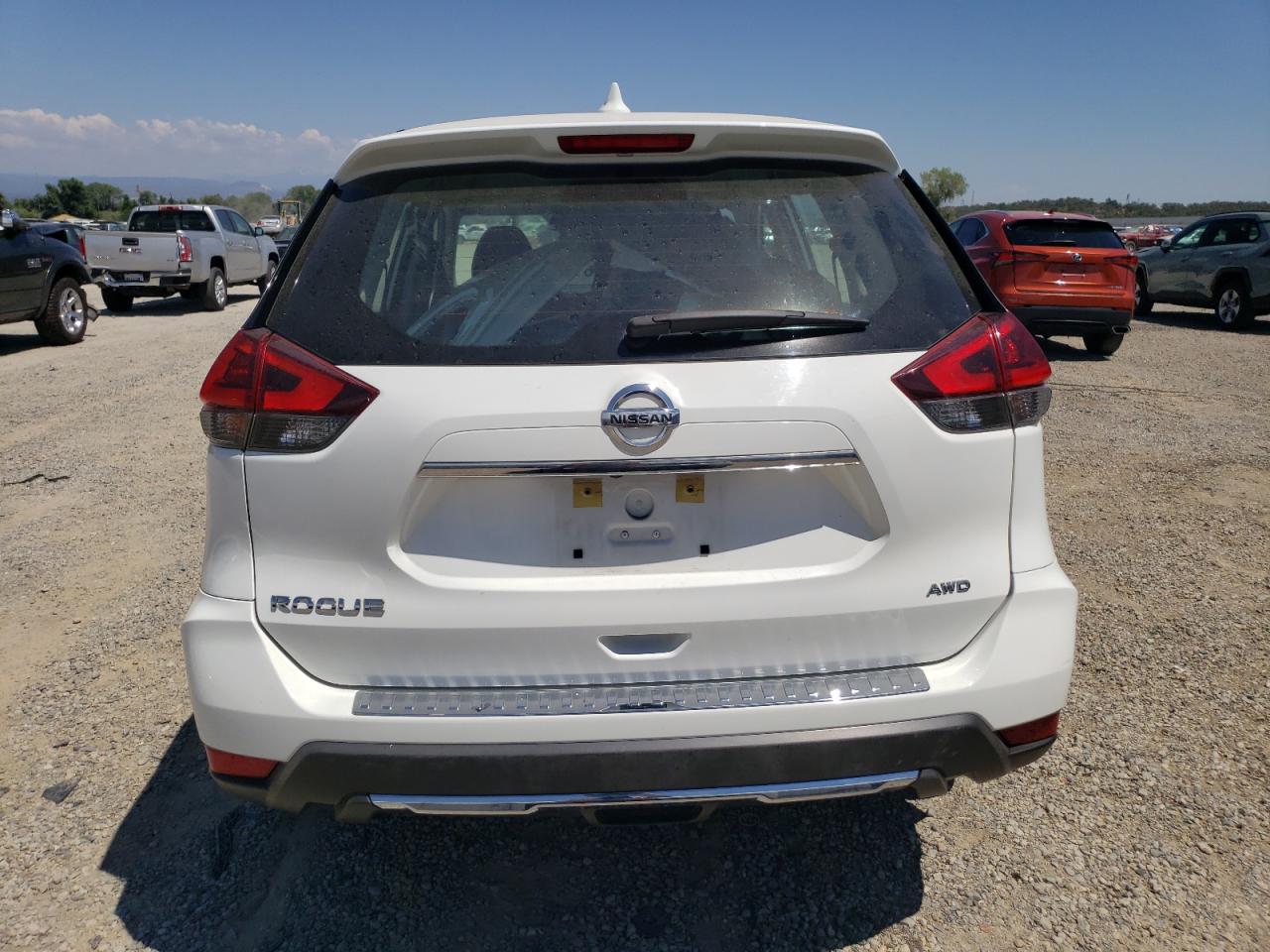 2018 Nissan Rogue S VIN: KNMAT2MV1JP538096 Lot: 62765184