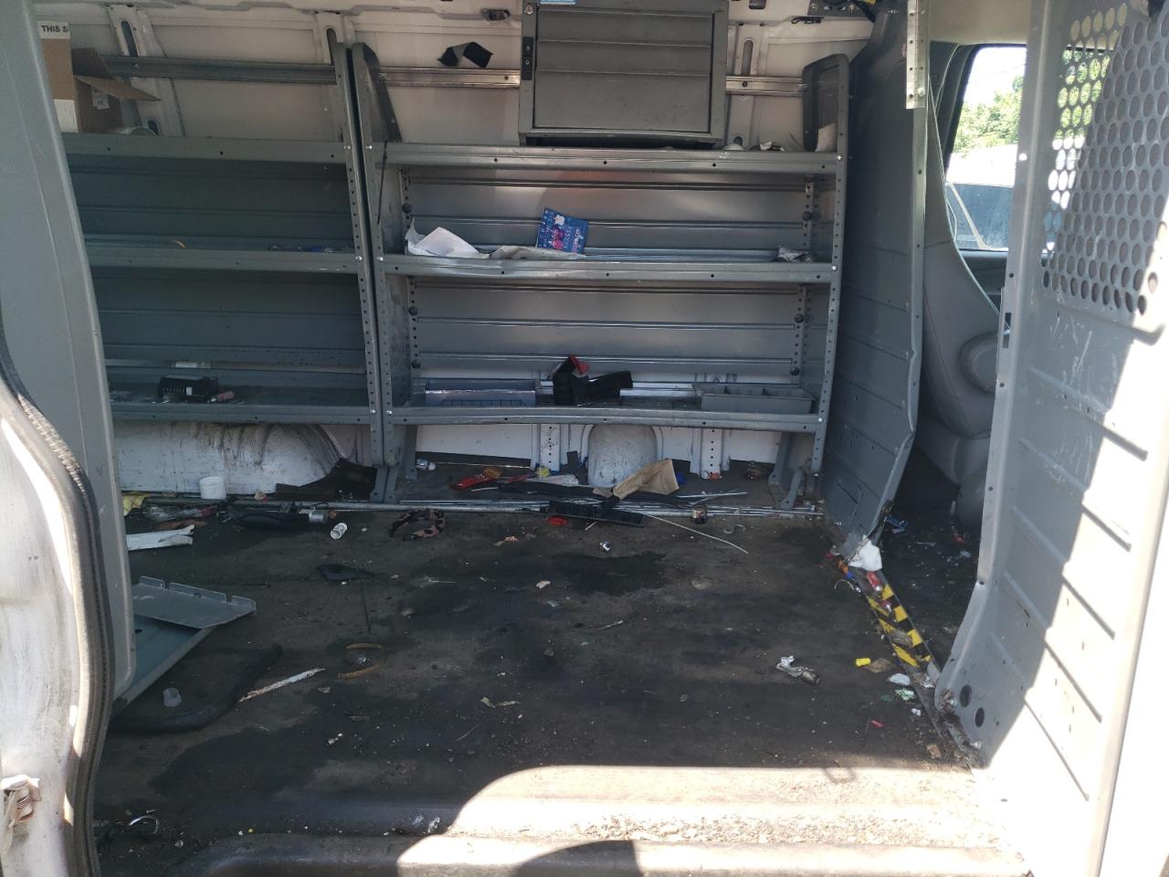 2020 Chevrolet Express G2500 VIN: 1GCWGAFG2L1185246 Lot: 60430864