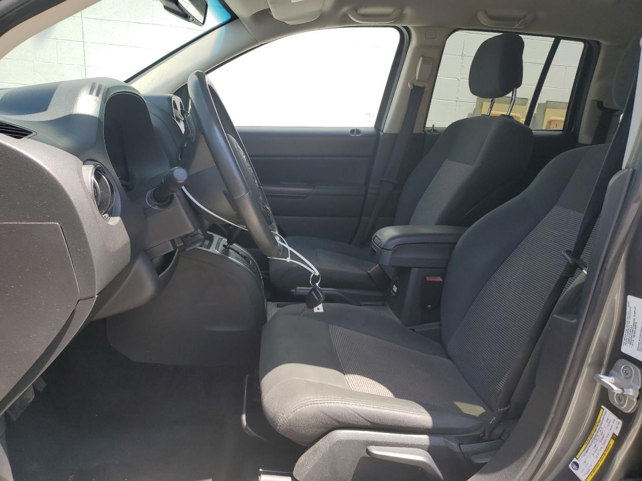 2012 Jeep Compass Latitude VIN: 1C4NJCEB0CD677464 Lot: 61217894