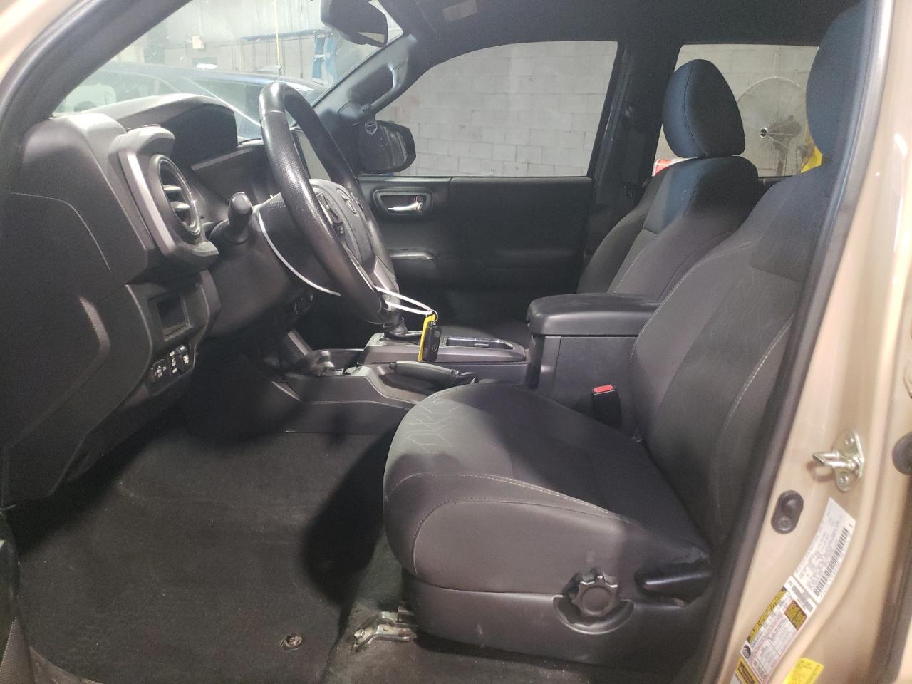 2017 Toyota Tacoma Double Cab VIN: 5TFCZ5AN6HX102884 Lot: 65419564