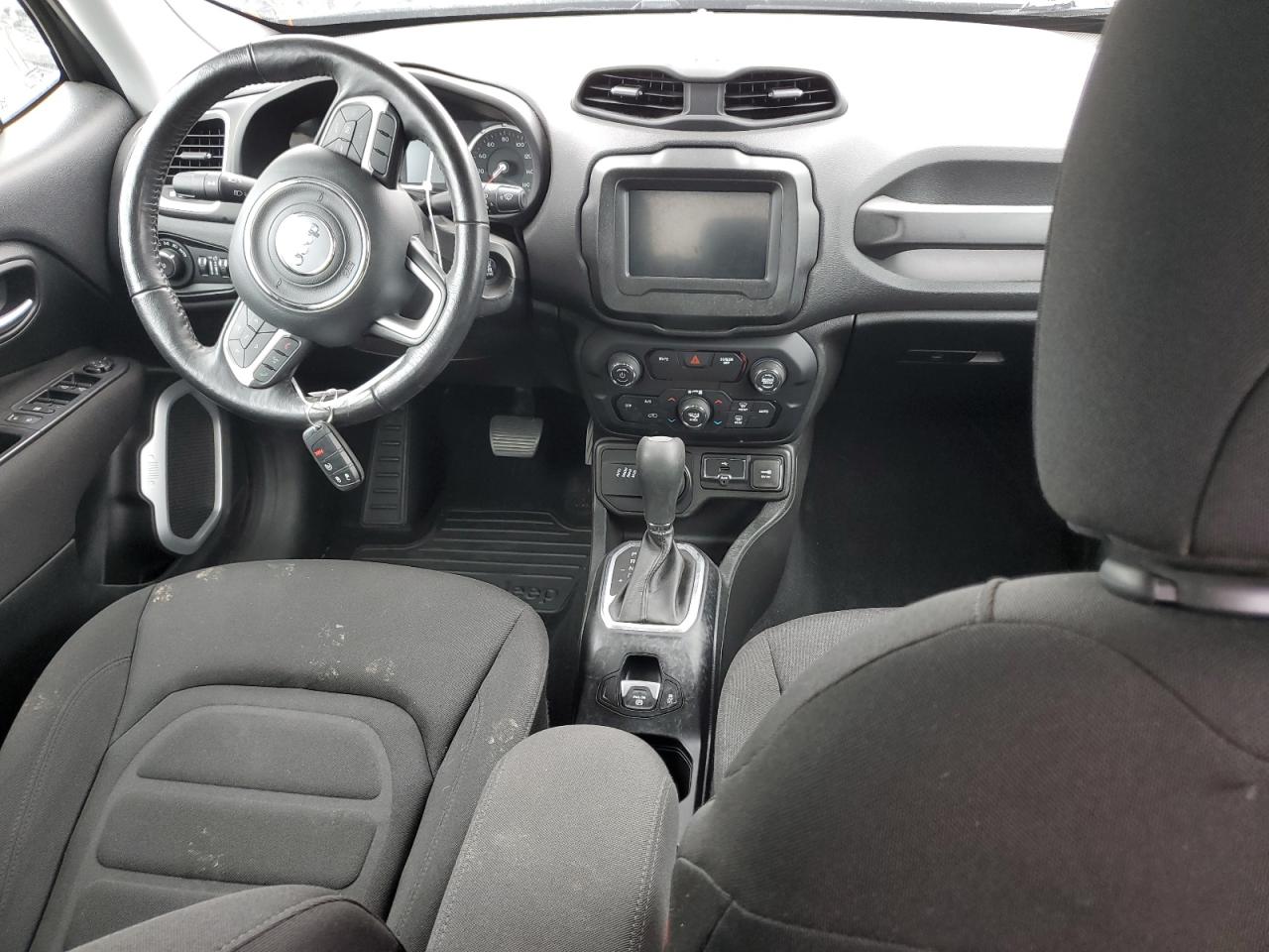 ZACCJBBB1JPH07561 2018 Jeep Renegade Latitude