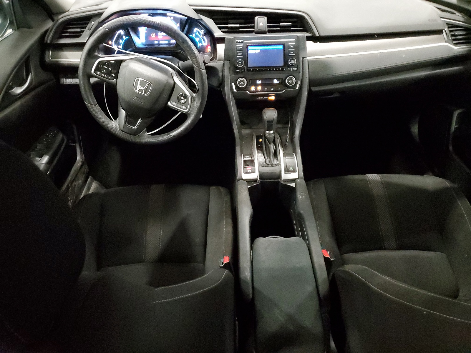 2HGFC2F64KH552125 2019 Honda Civic Lx