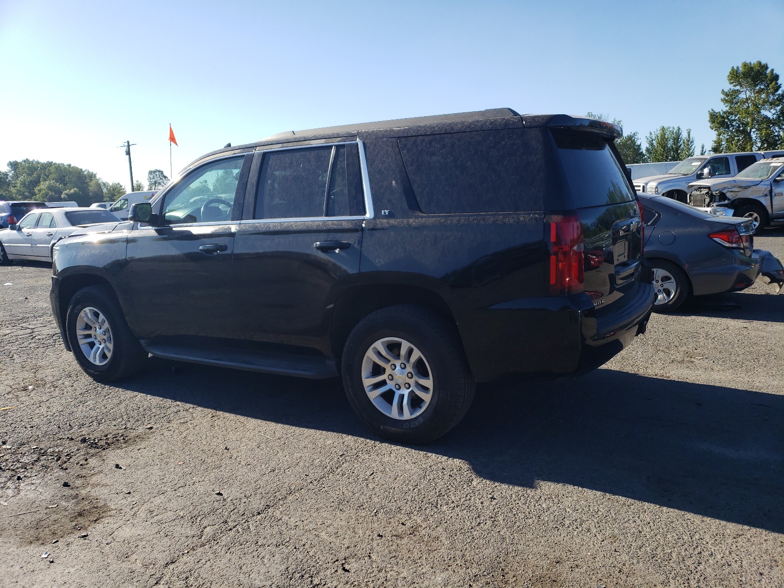 2015 Chevrolet Tahoe K1500 Lt vin: 1GNSKBKC8FR593477