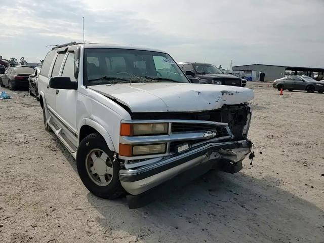 1999 Chevrolet Suburban C1500 VIN: 3GNEC16RXXG108986 Lot: 64039444