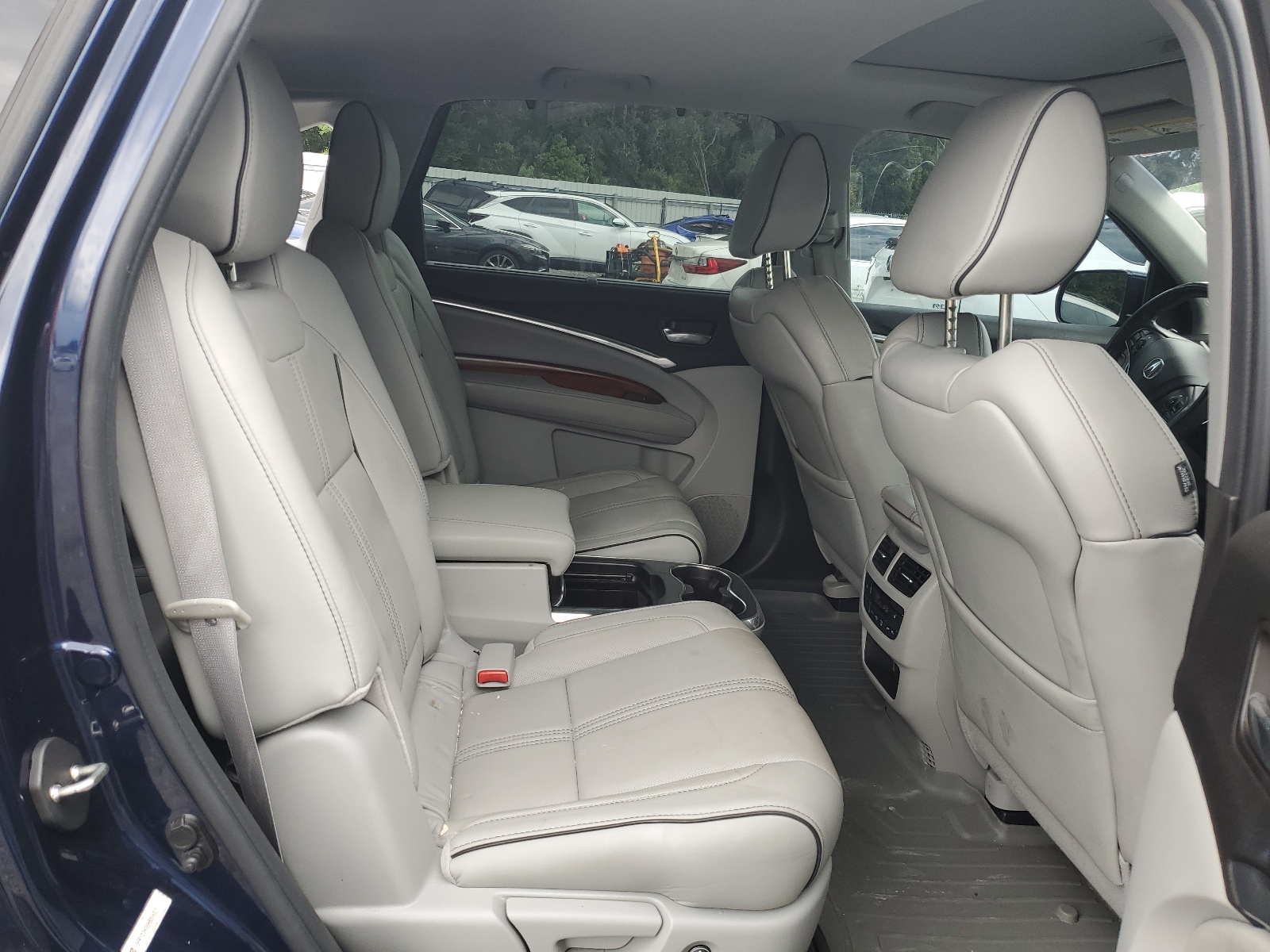 5FRYD3H88HB006028 2017 Acura Mdx Advance