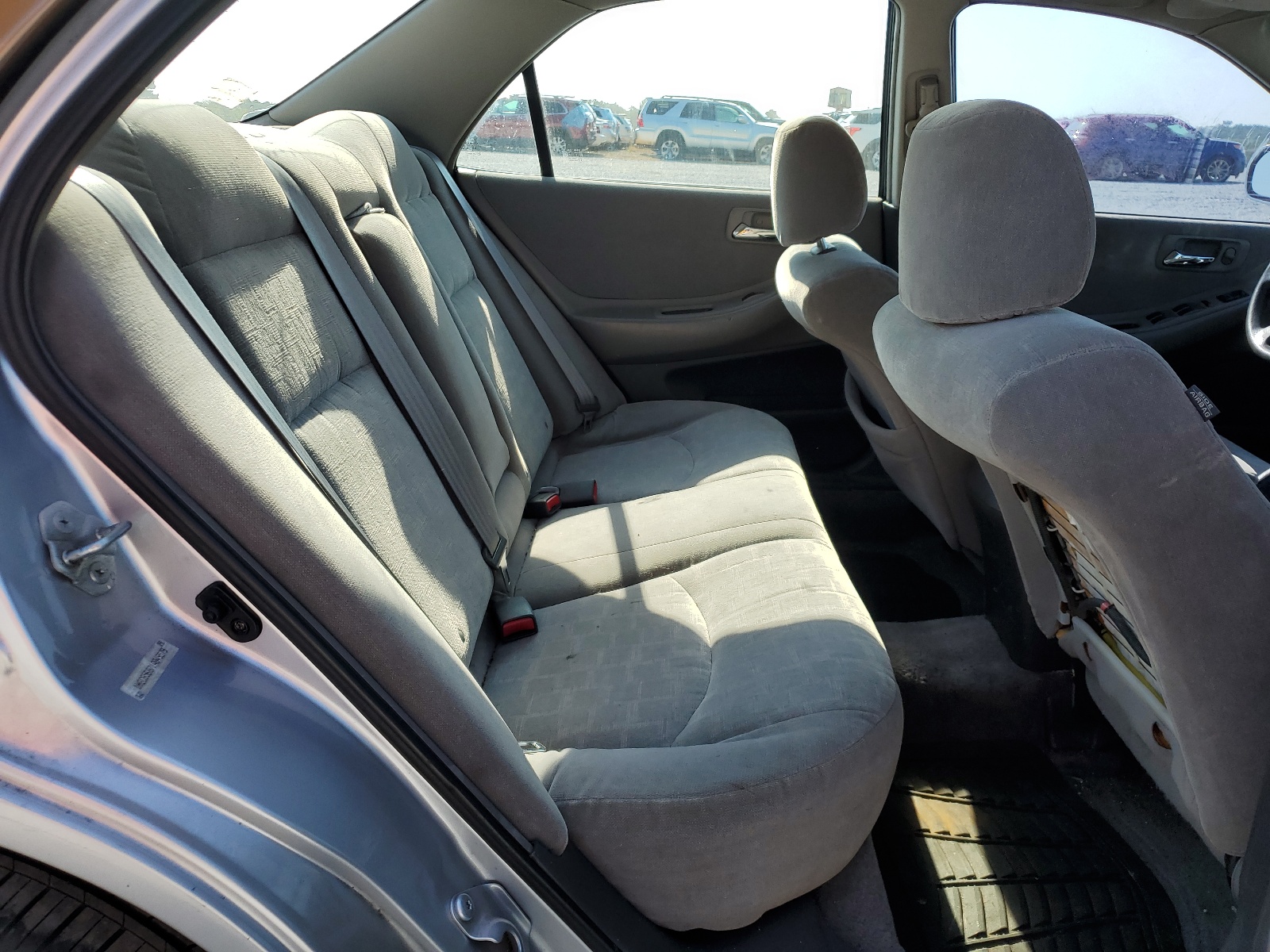 1HGCG56671A049579 2001 Honda Accord Ex