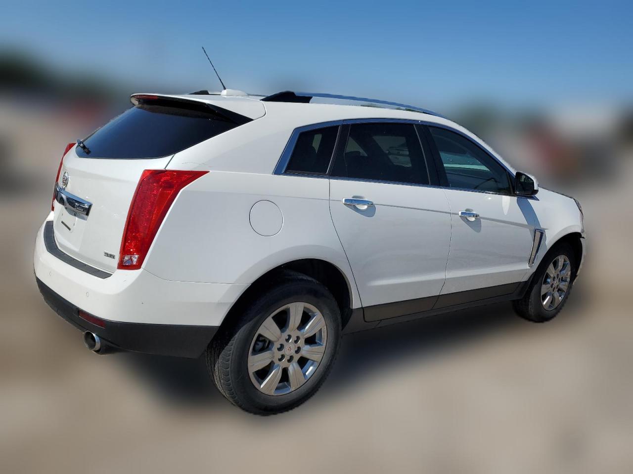 2016 Cadillac SRX - Image 3