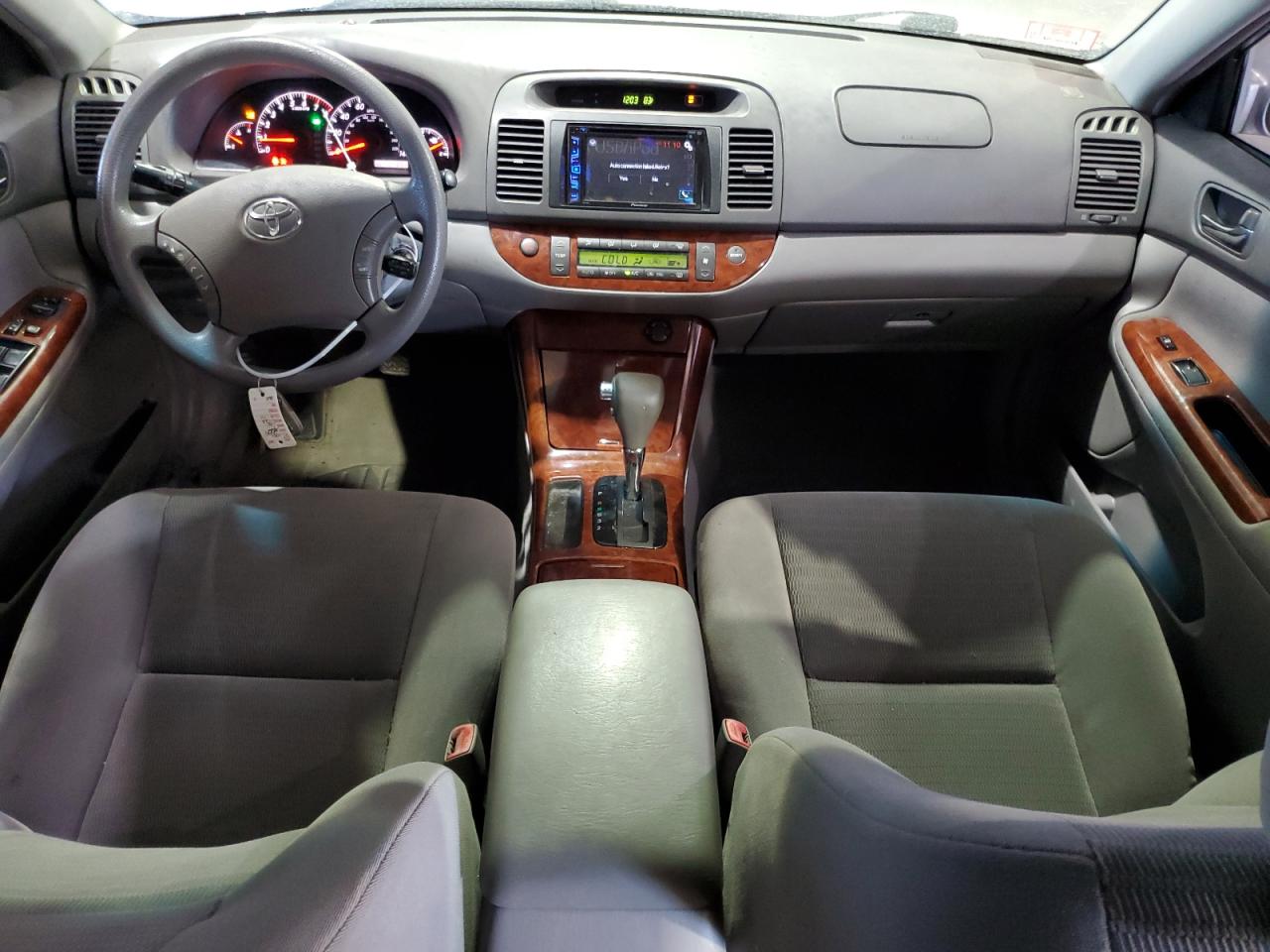 2005 Toyota Camry Le VIN: 4T1BE30K95U960278 Lot: 61277224