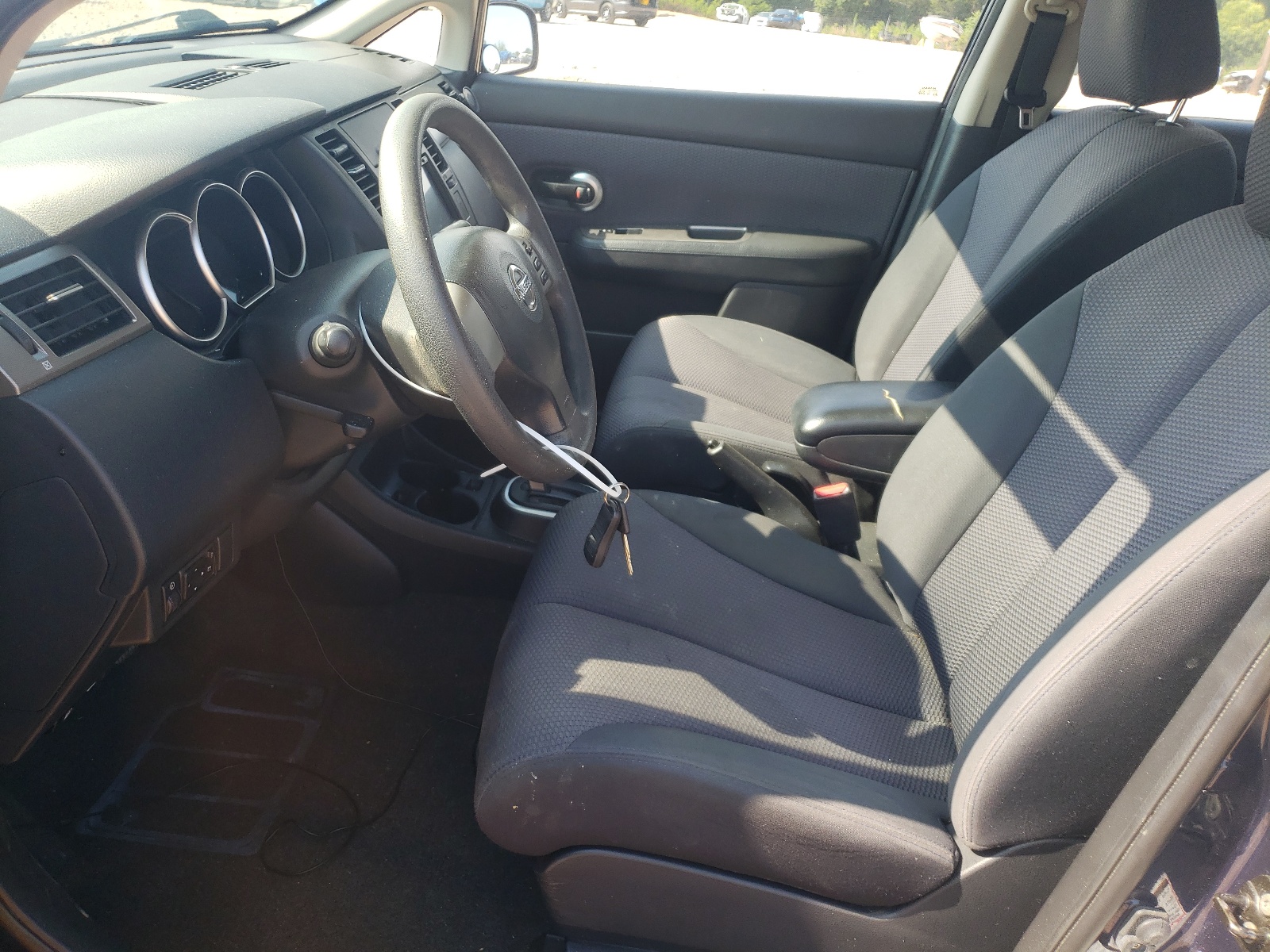 3N1BC13E87L386700 2007 Nissan Versa S