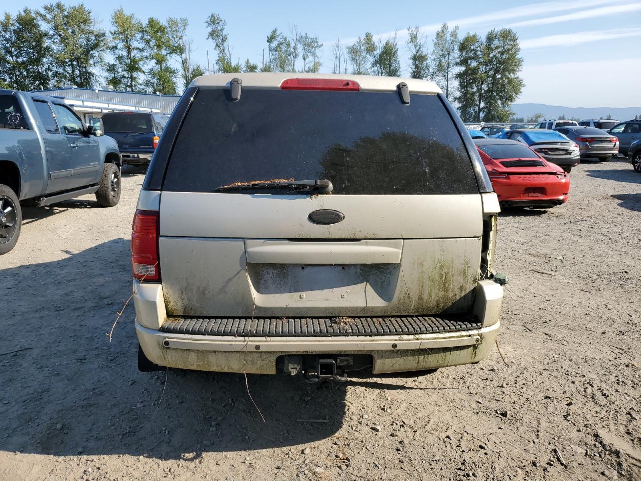 2005 Ford Explorer Limited VIN: 1FMZU75W55ZA04657 Lot: 63846264